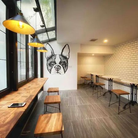 Loewys Home Tanjung Duren Jakarta Barat Exterior photo
