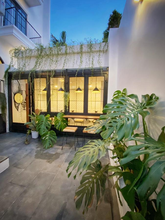 Loewys Home Tanjung Duren Jakarta Barat Exterior photo